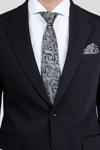 Accessory-pack (Sort & beige paisley) på model - SUIT CLUB