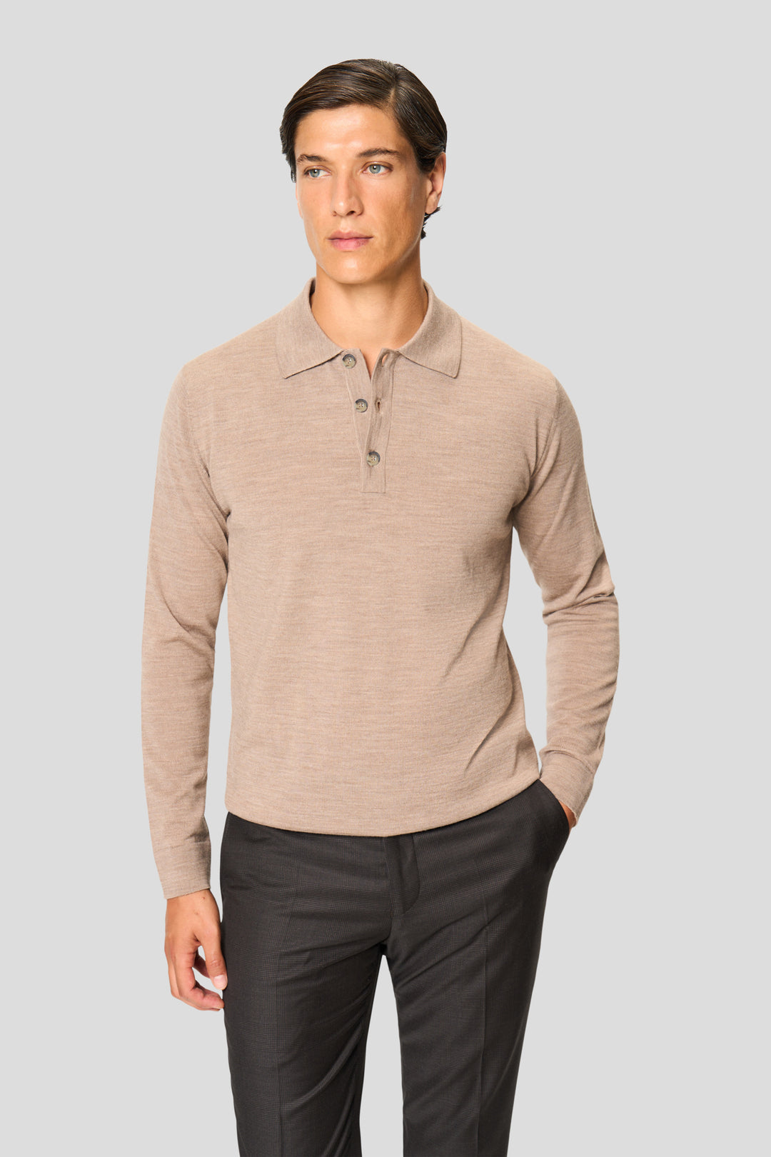 Sand merino langærmet polo med knapper