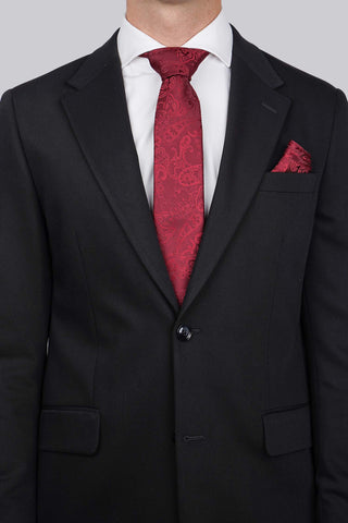 Accessory-pack (Rød paisley) på model - SUIT CLUB