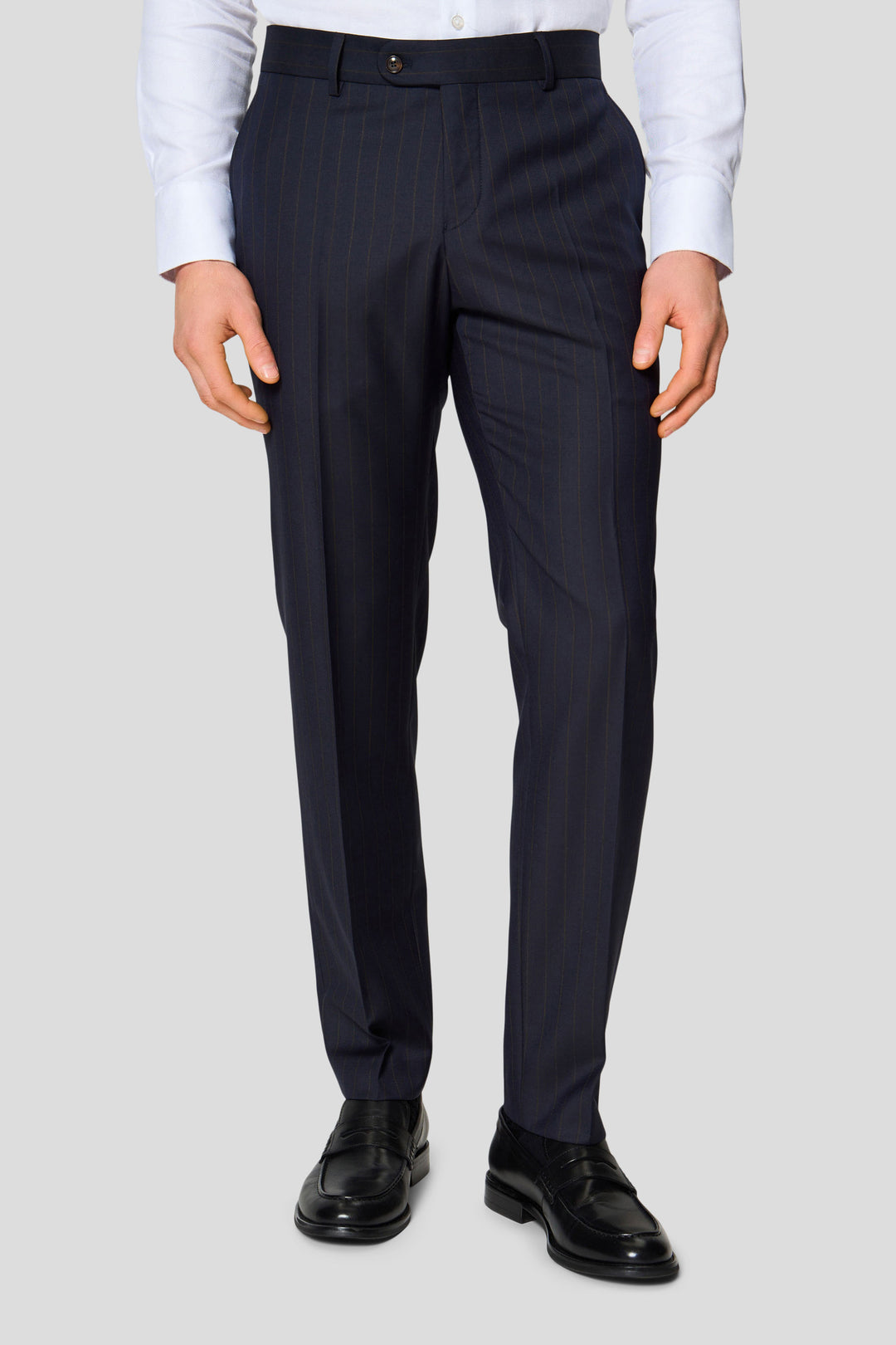 HERITAGE navy three-piece jakkesæt med nålestriber MBO