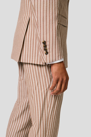 PRESTIGE brunt stribet jakkesæt i seersucker PRESTIGE