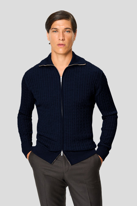 Marineblauer Merino-Zopfstrick-Cardigan mit Reißverschluss