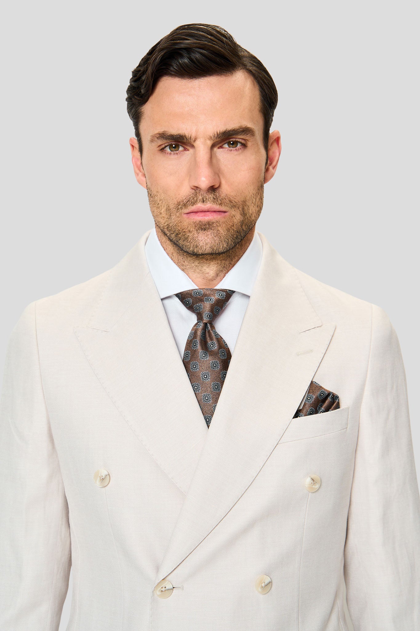 PRESTIGE off-white dobbeltradet hørjakkesæt