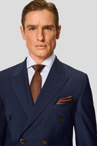 PREMIUM navy dobbeltradet blazer med nålestriber MBO